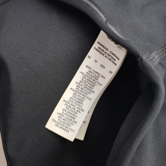 Nike Dri-FIT Sports Bra - Picture 4 of 4